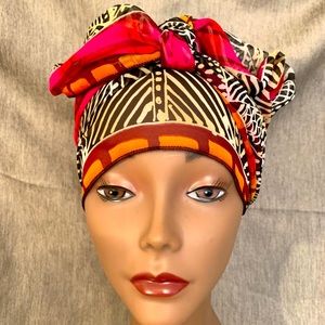 Women’s Scarf to tie on the fun!